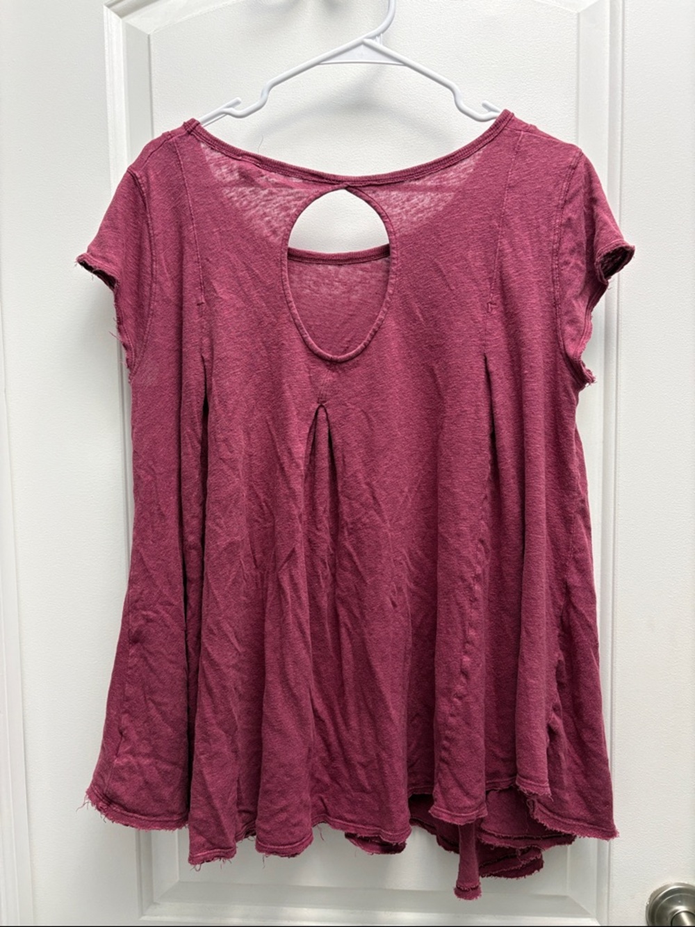 Free People Sylvie Linen blend Flowy Keyhole t-shirt Size Medium - Picture 3 of 6